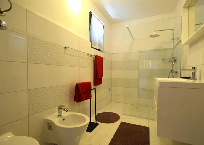 Petrovic 2 By Interhome Apartament *