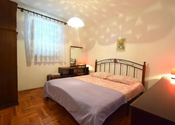 Petrovic 2 By Interhome * Malinska